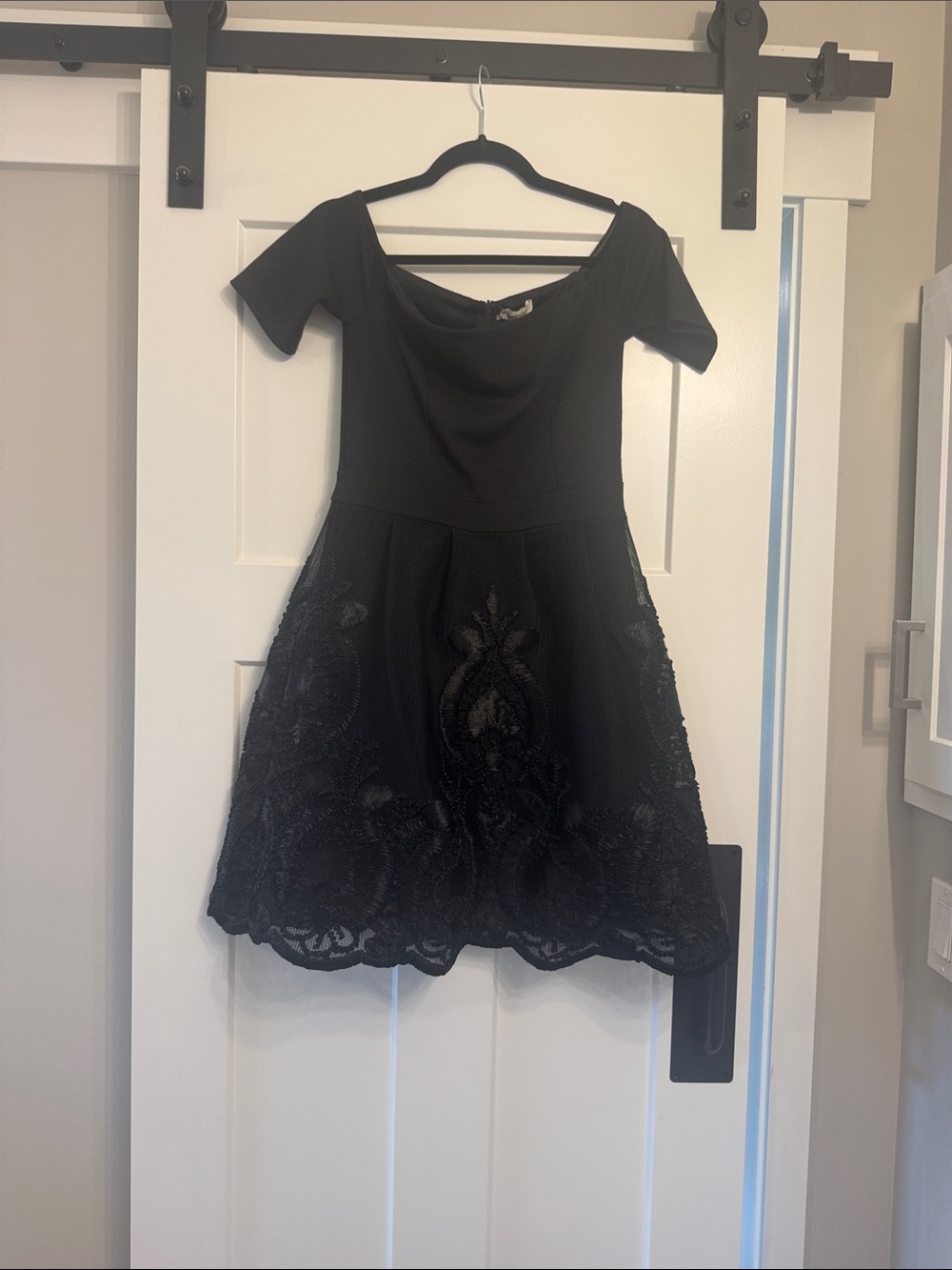 Francesca's Collections Black Off-Shoulder Embroidered Mini Dress